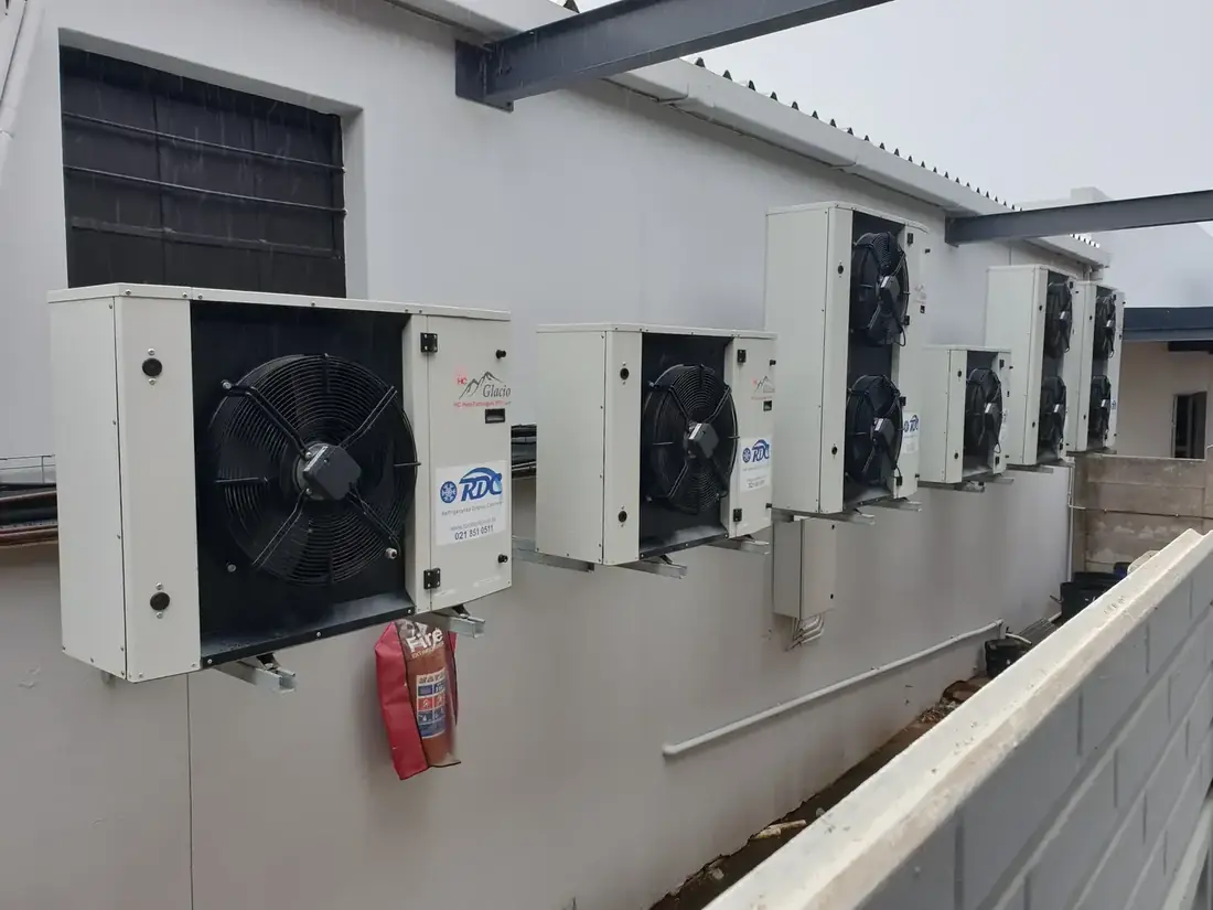 RDC display refrigeration installation