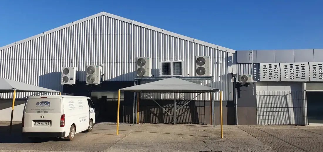 RDC display refrigeration installation