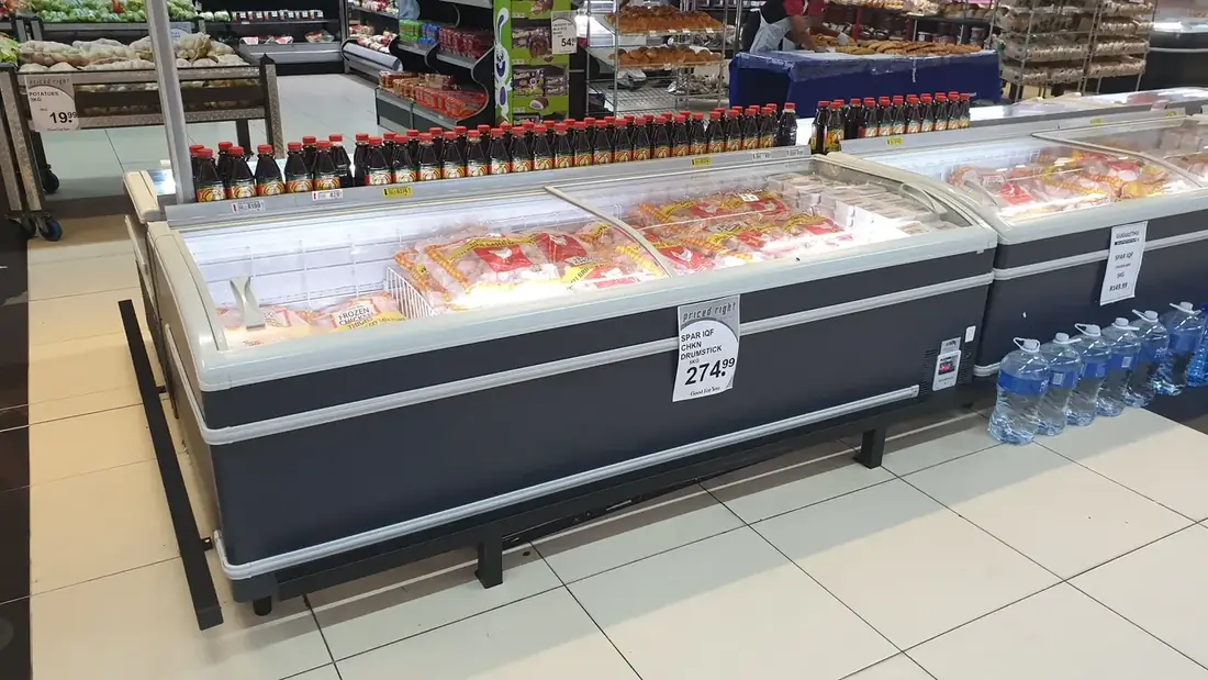RDC display refrigeration installation
