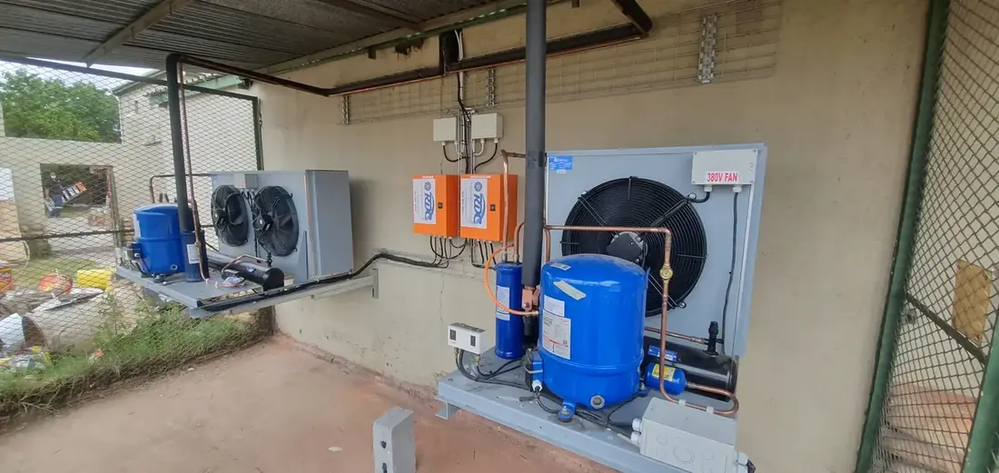 RDC display refrigeration installation