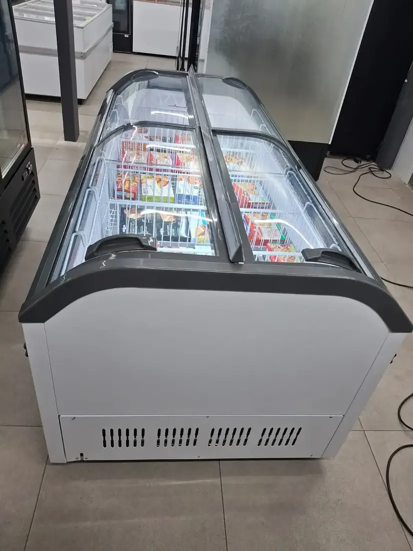 RDC display refrigeration installation