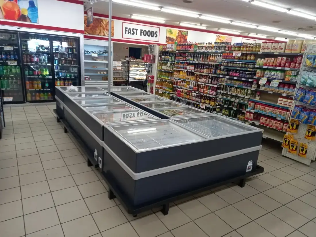 RDC display refrigeration installation