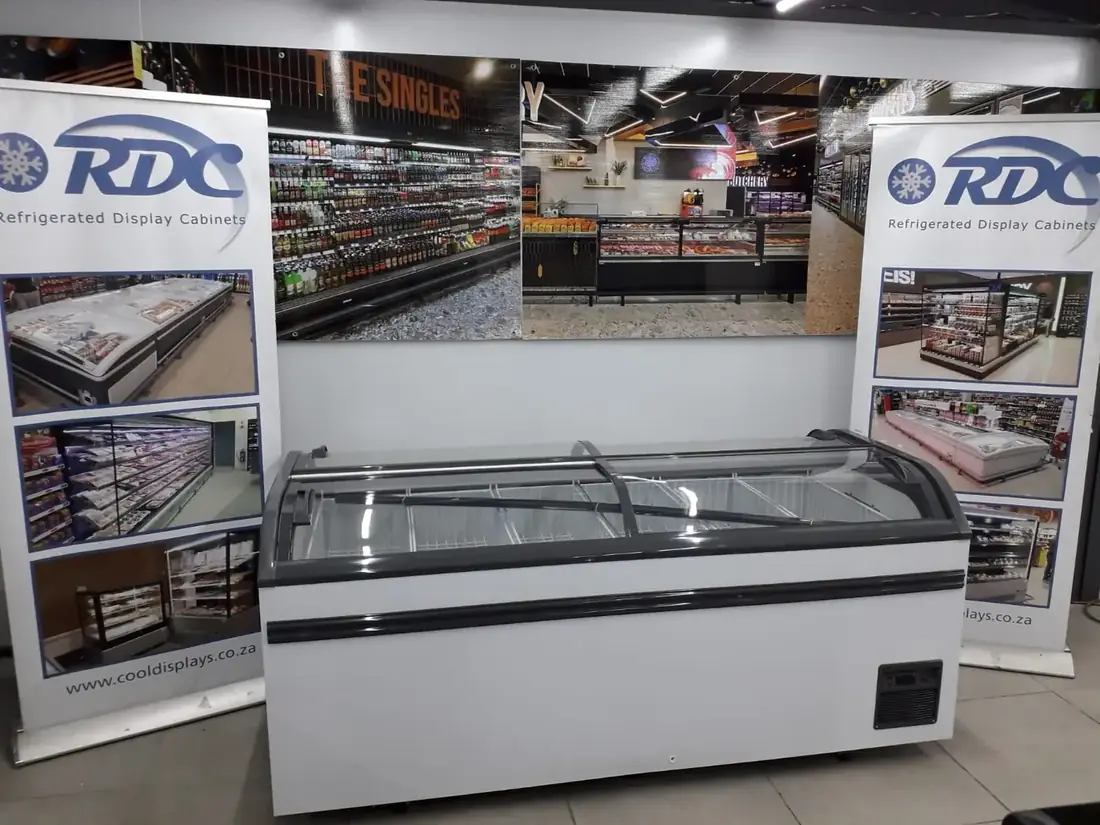 RDC display refrigeration installation