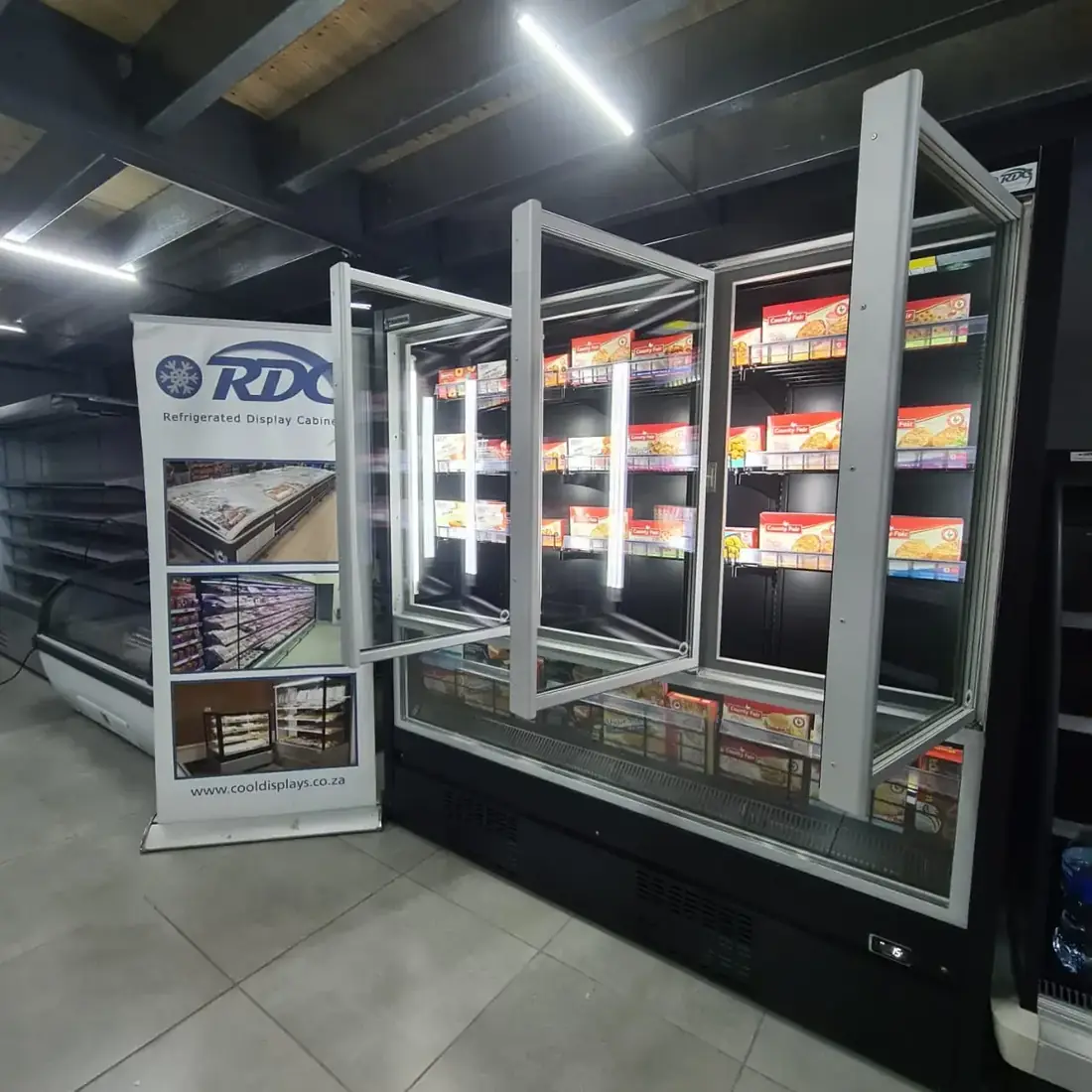 RDC display refrigeration installation