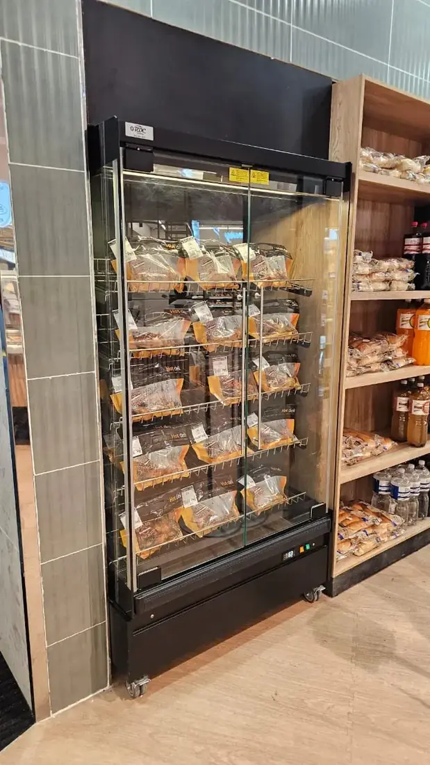 RDC display refrigeration installation
