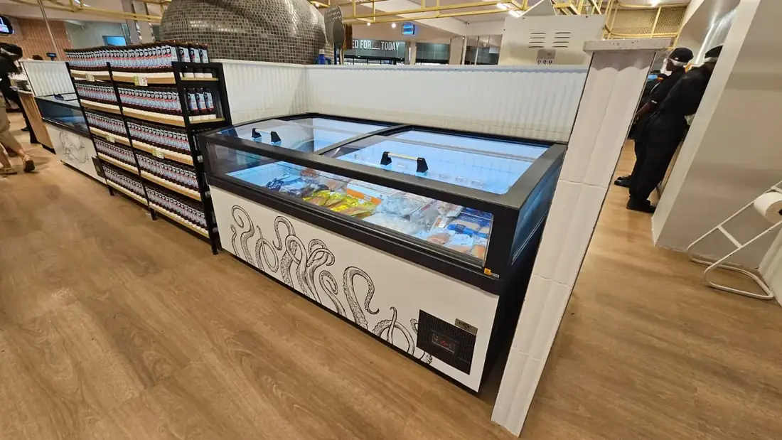RDC display refrigeration installation