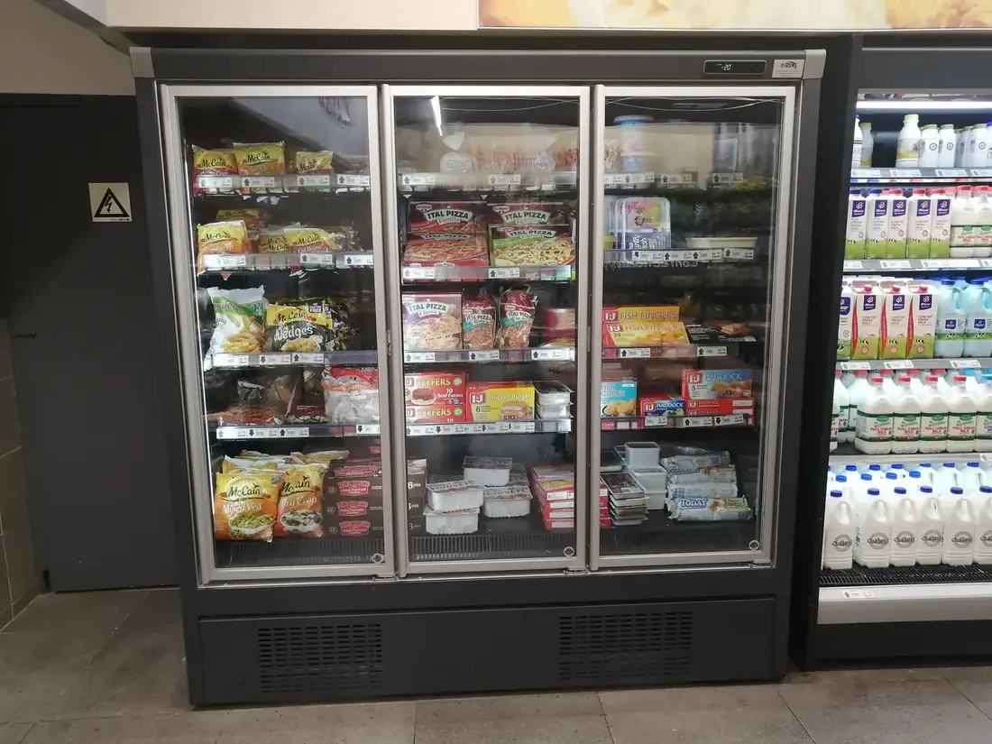 RDC display refrigeration installation