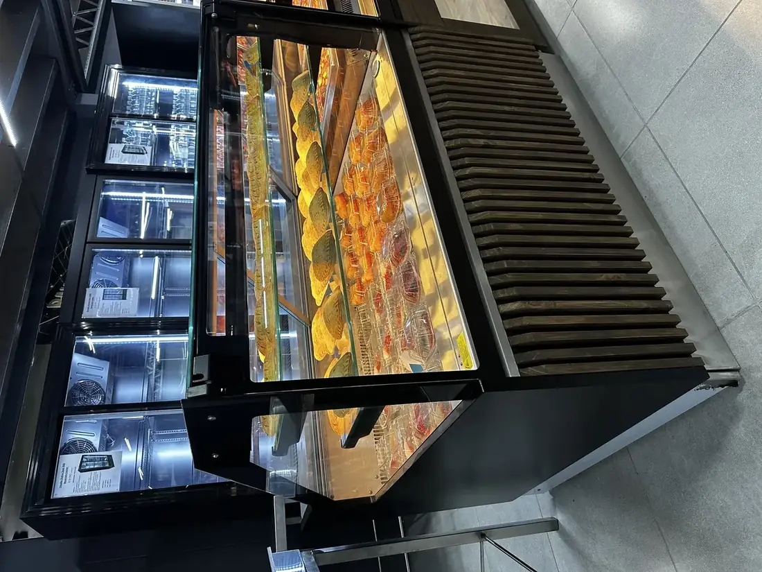RDC display refrigeration installation