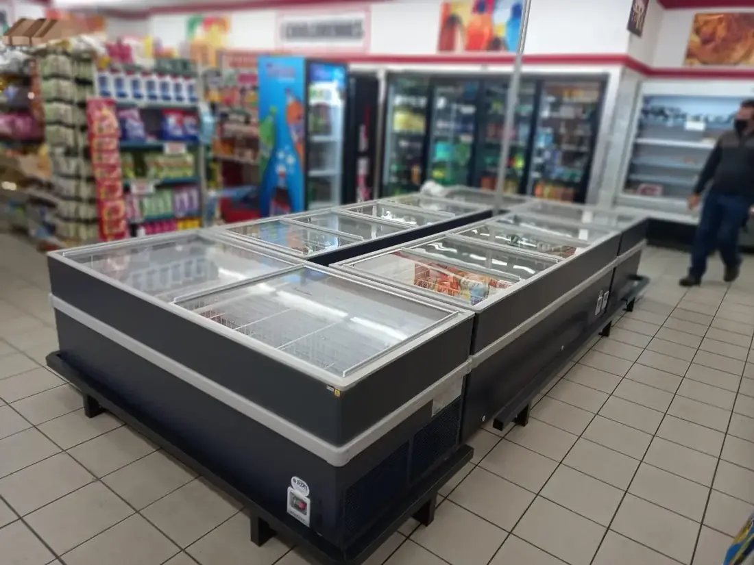 RDC display refrigeration installation